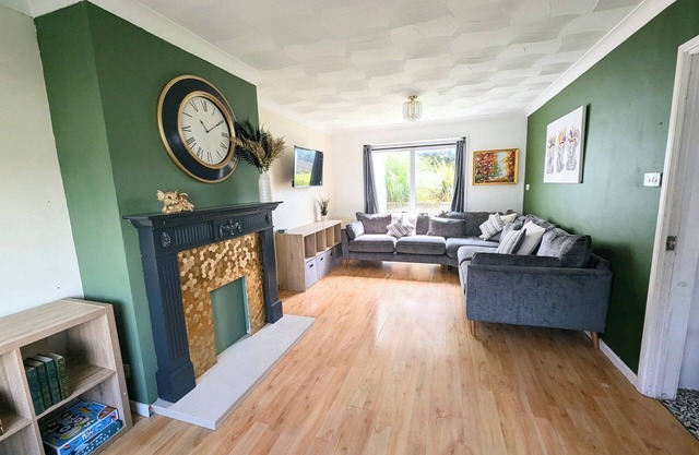 Charming Family Home near the Sea that welcomes Pets