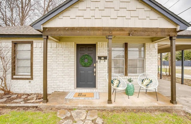 Charming Fort Worth Home Close to Everything!