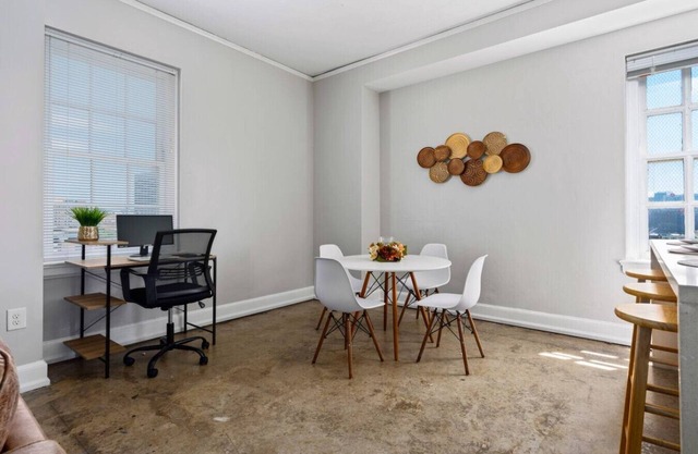 Charming Historic 1bd Loft Downtown | Free Parking
