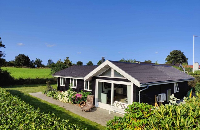 Charming Holiday Home Near the Beach