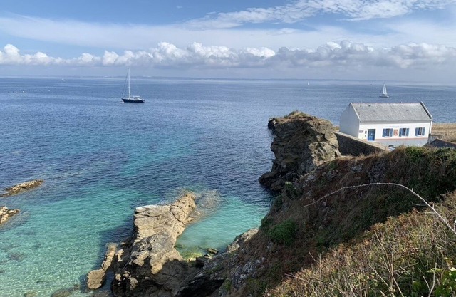 Charming house by the sea