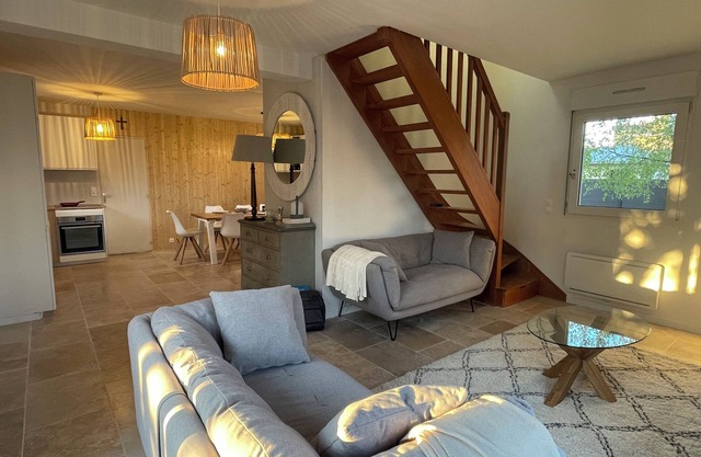Charming house for rent Lancieux bourg (8 min walk from the beach)