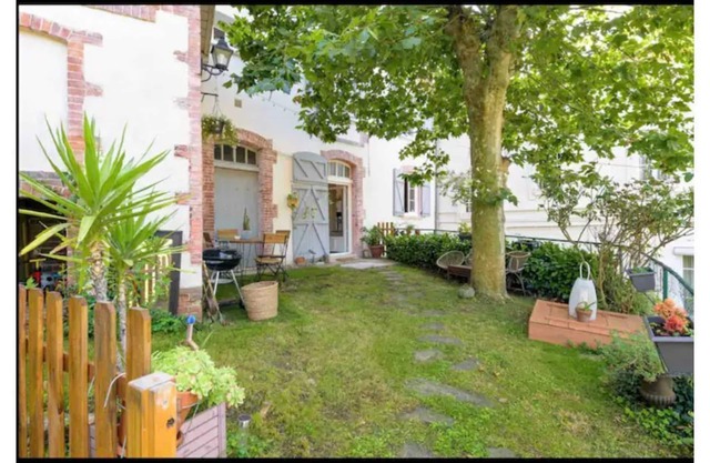 Charming house in Vienne with garden, near Lyon