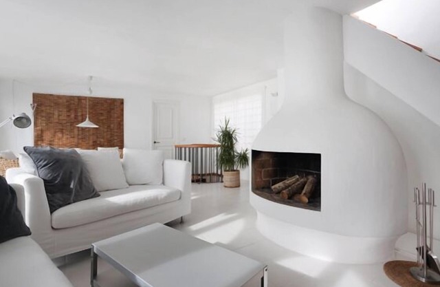 Charming House, Old Port of Ibiza Town. Seafront location, looking out to sea