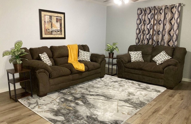 Charming Lafayette Condo: Cozy Retreat in Indiana