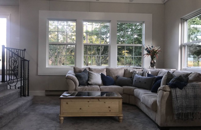 Charming Lewes Home - Perfect for Groups + Families!