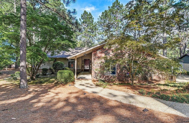 Charming Pinehurst Getaway w/Golf Course View!