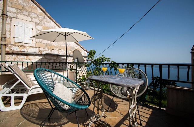 Charming stone house with panoramic sea and mountain view