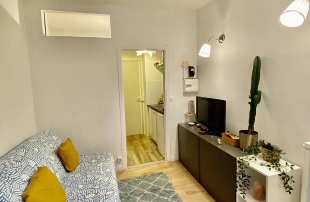 Charming studio in Paris (Batignolles district)