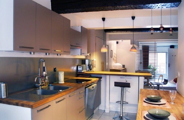 Charming T2, 57m² with 30m² terrace & garage