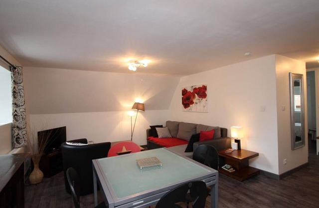 Charming T3 with wifi, 2-star rating, near Mont-Dore center