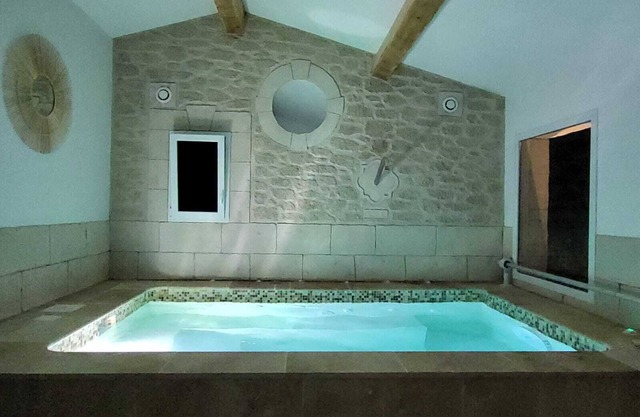 Charming villa with jaccuzi