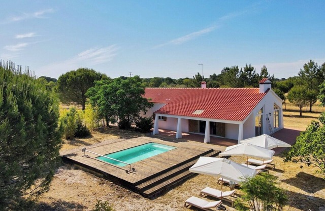 Charming Villa with Private Pool close to Comporta