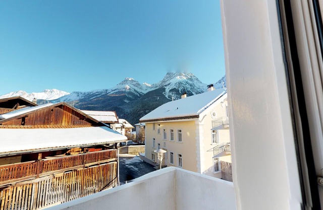 Chasa Silvretta: Newly furnished, well located 2.5 room holiday flat