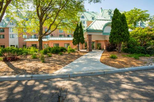 Chateau Cartier Hotel & Resort, an Ascend Collection Resort