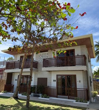 Chellie Rose Resort Hotel