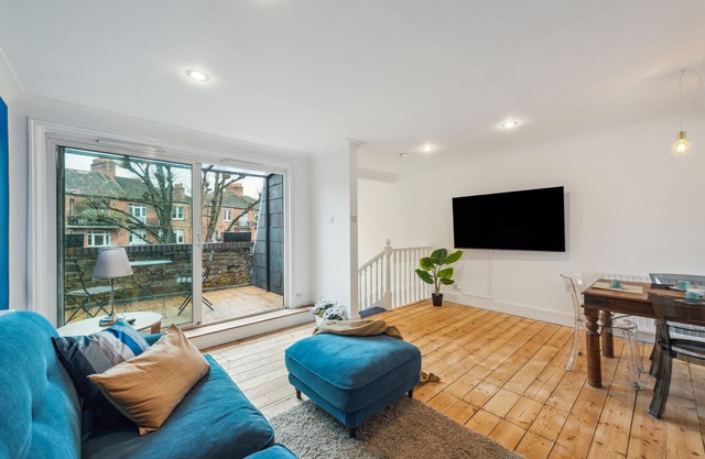 Chelsea Superior Apartment - 10 Minutes from Stadium