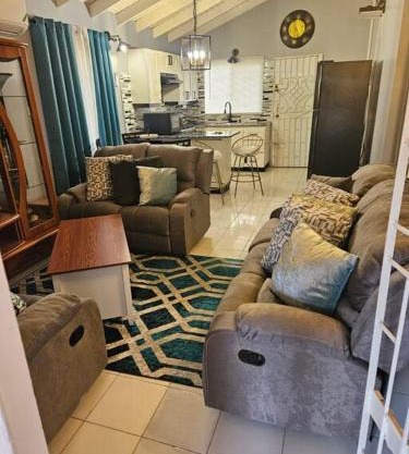 Cherr-ific Getaway Villa