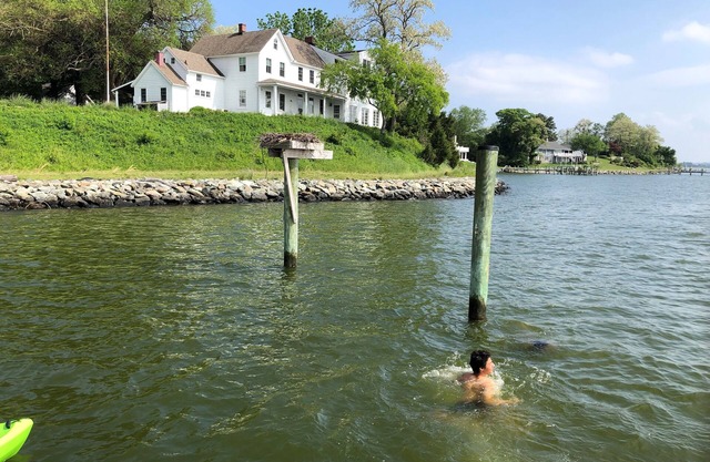 Chesapeake Bay Waterfront 5+ Bedroom 7-Acre Historic Farm Near Solomons Island