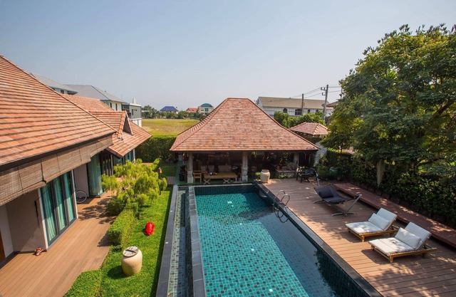 Chiang Mai Pool villa 5 Bedrooms