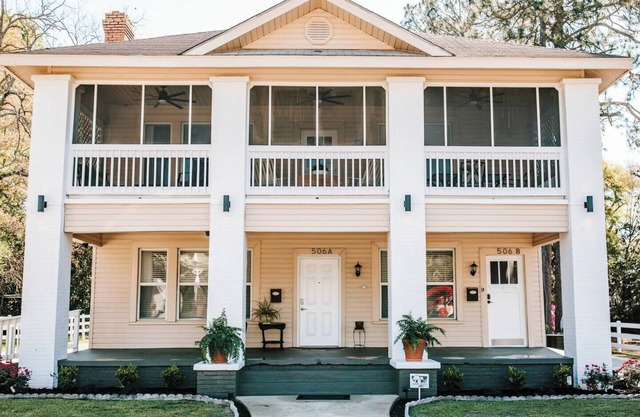 Chic 2BR Vidalia Retreat by MHM Luxury Properties