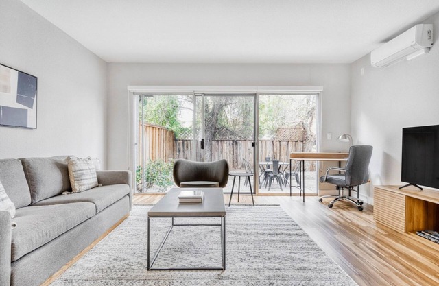 Chic Mountain View 3BR Townhome, w/Garage, near Caltrain, by Blueground