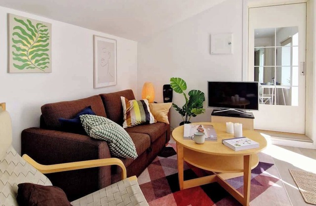 City center, Terrace in quiet backyard - Stylish