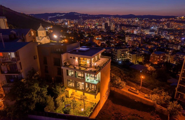Cityscape Retreat: The View