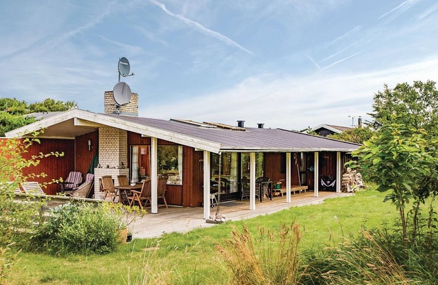 Classic Novasol vacation home with beautiful, partially covered terrace.