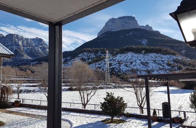 Cleto houses for 8 people in the Aragonese Pyrenees