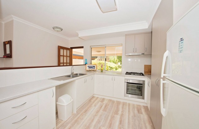 Close to beach and town in a quiet location.
