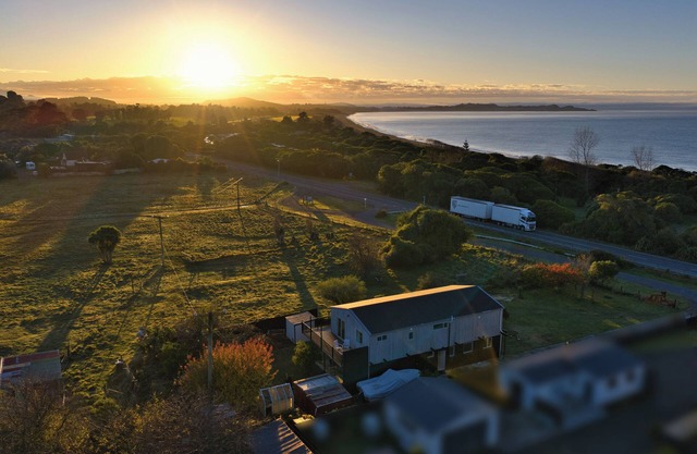 Close to Beach | Mountain Views | Peketa - KK618