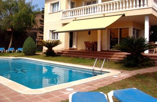 Club Villamar - Beautiful villa with a cozy atmosphere and a nice garden with private pool