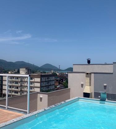 Cobertura perto da praia em Ubatuba