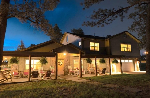 Colorado Family Reunion and Wedding Headquarters
