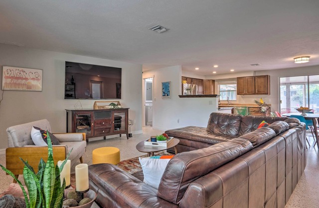 Colorful Fort Myers Home w/Sunroom & Patio!