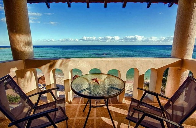 Come experience Mexican Paradise🌴nOceanfront/Penthouse