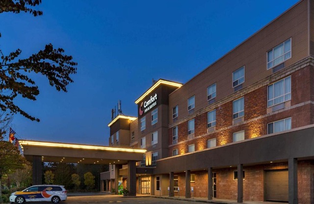 Comfort Inn & Suites