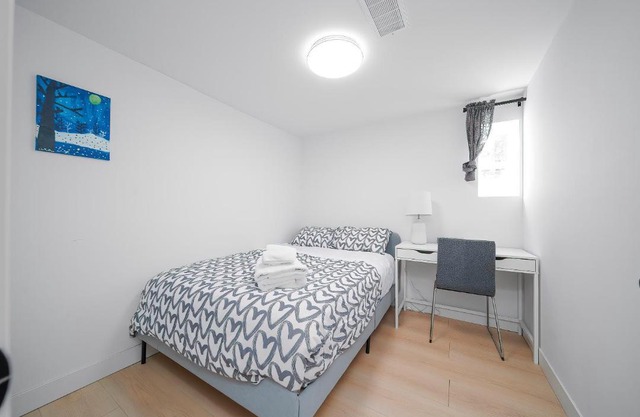 Comfort two bedrooms in Vancouver
