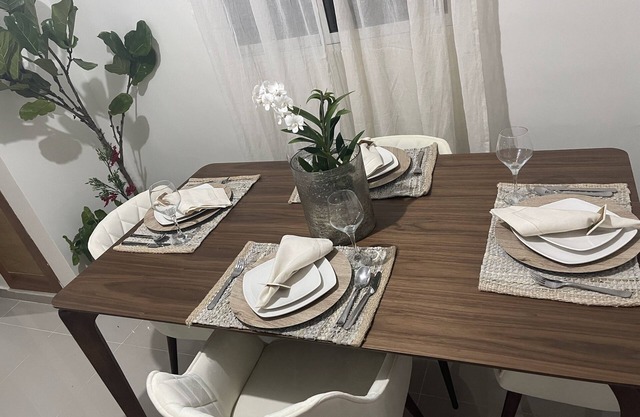 COMFORTABLE 3 BED ROOM APARTMENT WITH EVERYTHING YOU NEED