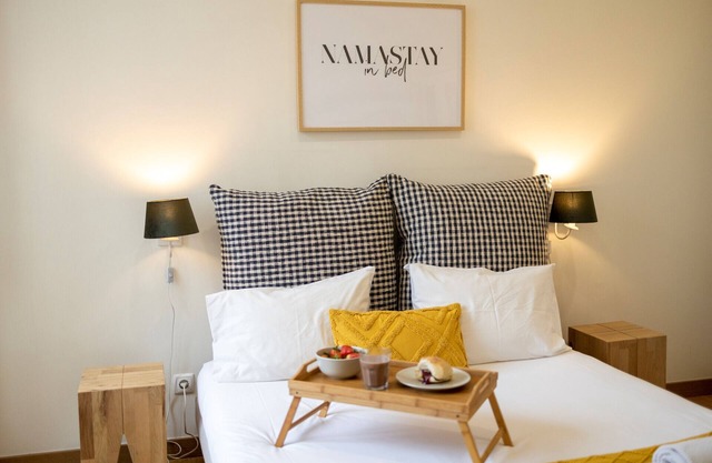 Comfortable apartment, fully equipped, very close to the center of Lisbon in the traditional Alfama district.