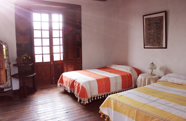 Comfortable Apartment To Take A Vacation Located In 17th Century House
