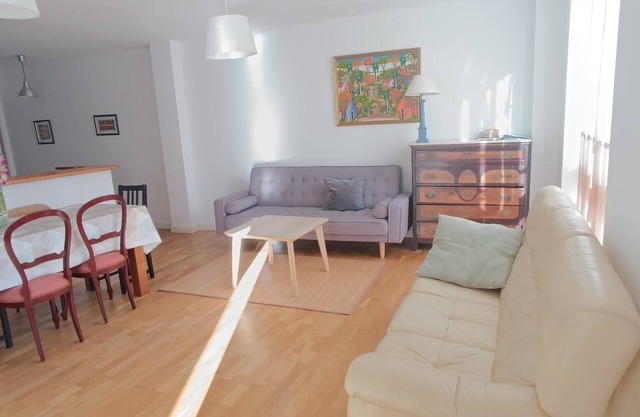 Comfortable apartment renovated 2 steps from the beach