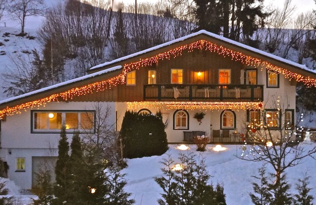 Comfortable country house for up to 18 people
