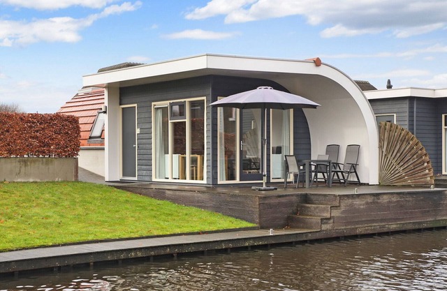 Comfortable ground-floor 2-person bungalow