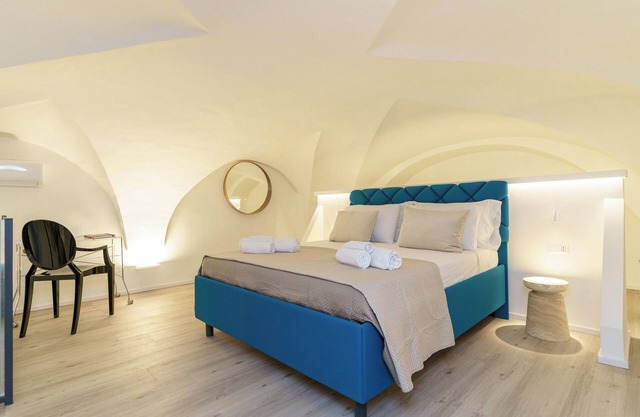 Comfortable house in the heart of Catania, just steps from the sea