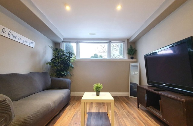 Comfortable Private 2bedroom with Full Kitchen