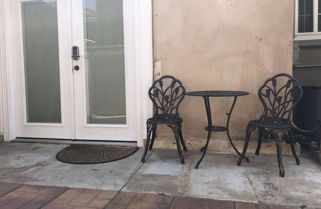 Comfortable private room at Covina
