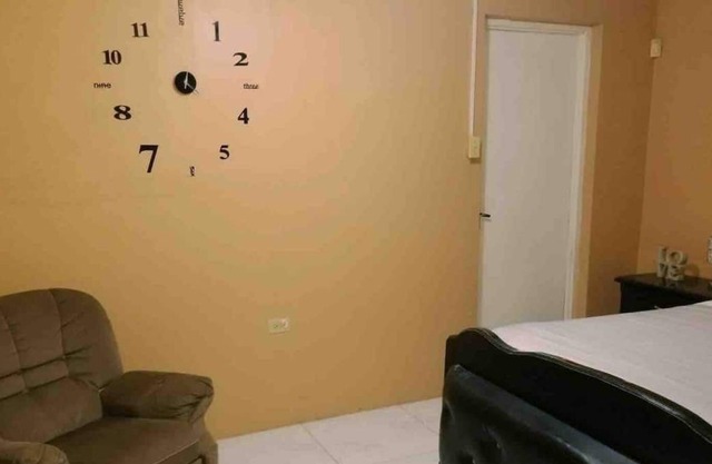 Comfortable stay in kingston