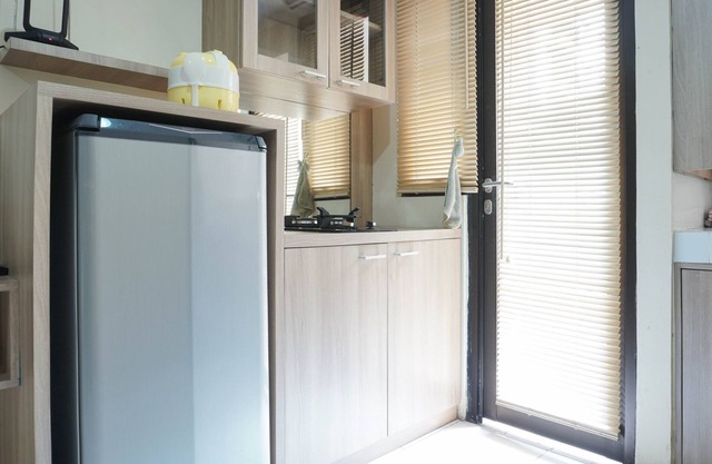 Comfortable Studio Room At Kebagusan City Apartment